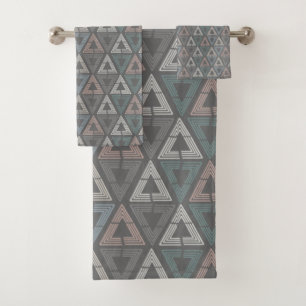 Scandinavian Triangles Bath Towel Set
