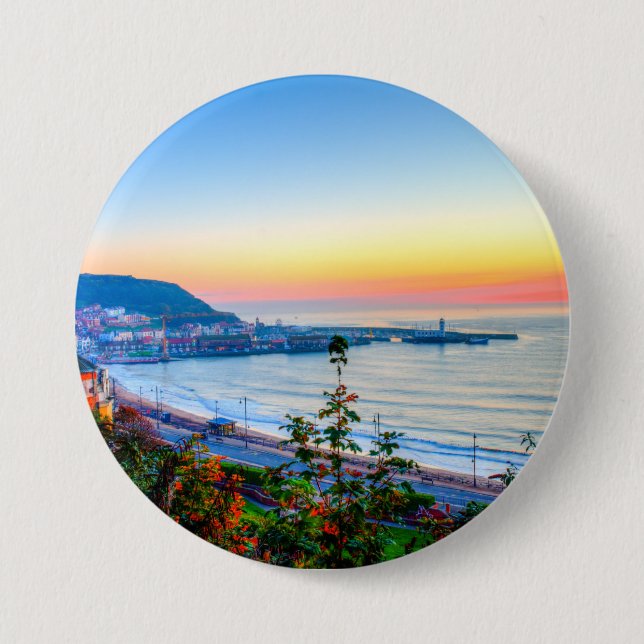 Scarborough Sunrise 7.5 Cm Round Badge (Front)