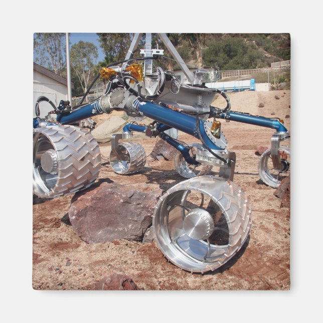 Scarecrow, a mobility-testing model magnet (Front)