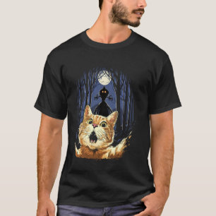 Scared Cat Selfie Cat Flatwoods Monster Cryptid Cr T-Shirt