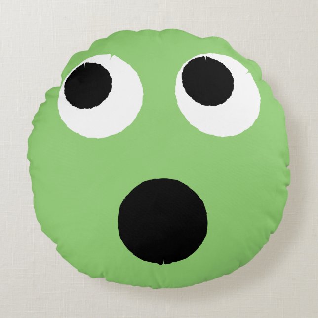 Scared Face Green Emoticon Emoji Round Pillow (Front)