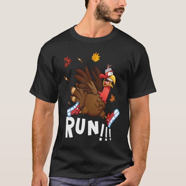 Scared Turkey Run  Thanksgiving Running Turkey Tro T-Shirt (Front)