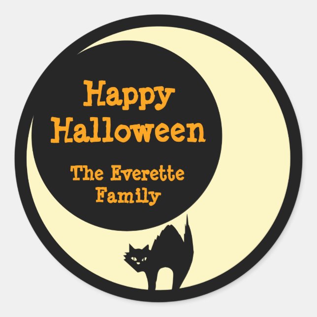 Scaredly cat in yellow moon happy halloween favour classic round sticker (Front)
