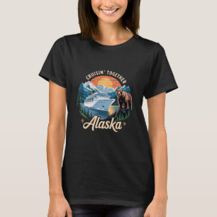 Scenic Alaska Cruise Adventure Bear Mountains Ocea T-Shirt