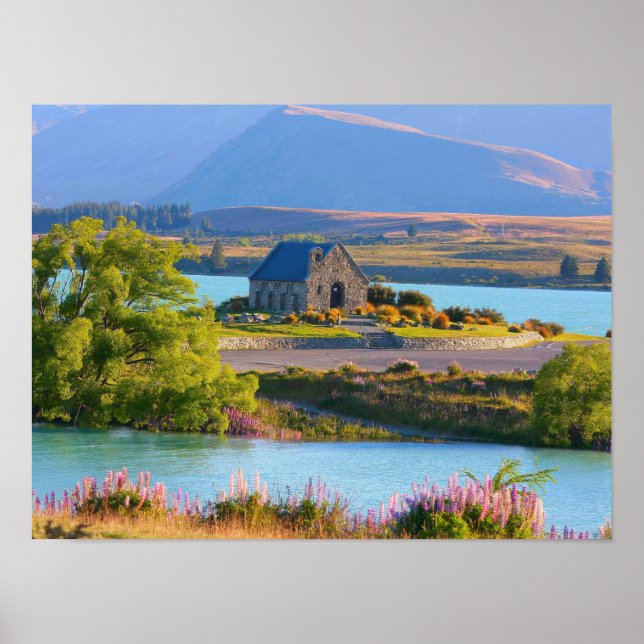 Scenic Lake Tekapo Poster (Front)