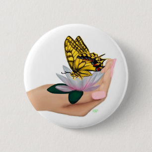 Schmetterling in Hand 6 Cm Round Badge