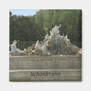 Schönbrunn fountain magnet