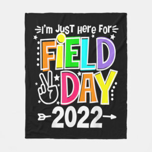 School Field Day Teacher I'm Just Here For Field D Fleece Blanket