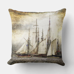 SCHOONER CUSHION