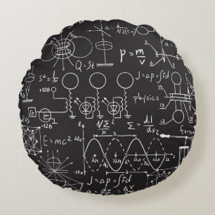 Scientific Formulas: Chalkboard Calculations Patte Round Cushion