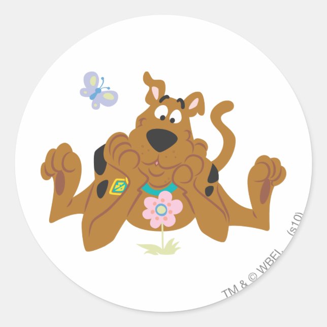 Scooby-Doo Admiring Flower Classic Round Sticker (Front)