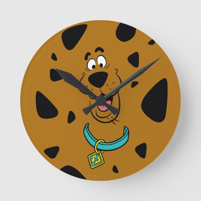 Scooby-Doo Camouflage Round Clock (Front)