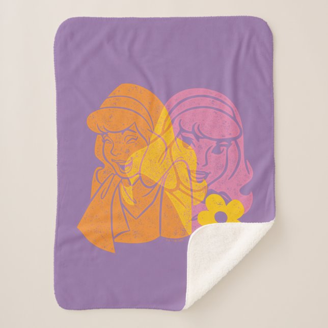 Scooby-Doo | Daphne Flower Portrait Sherpa Blanket (Front)