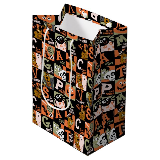 Scooby-Doo | Halloween Pattern Medium Gift Bag (Front Angled)