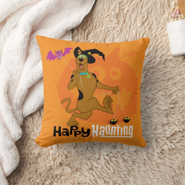 Scooby-Doo | Happy Haunting Cushion (Blanket)