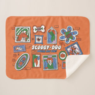 Scooby-Doo Wall of Halloween Picture Frames Sherpa Blanket