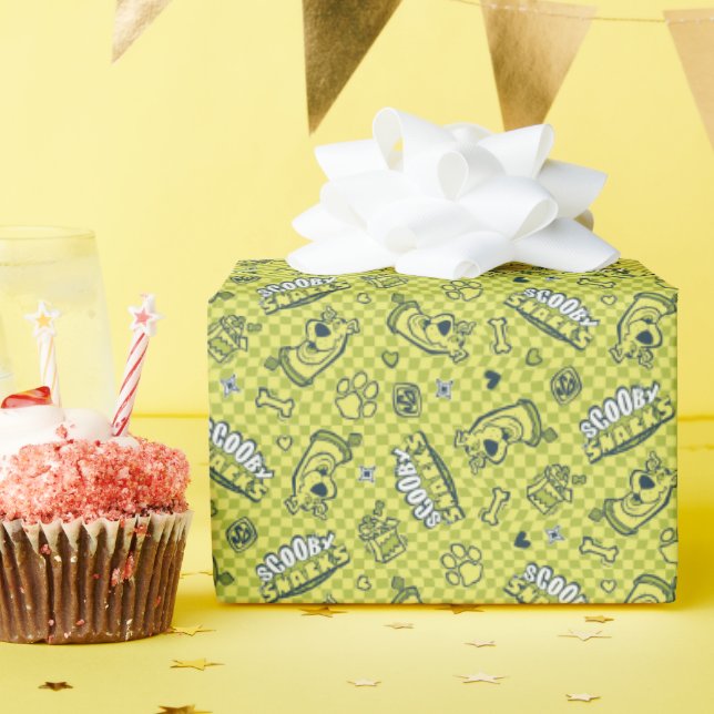 Scooby Snacks Galore Chequered Pattern Wrapping Paper (Birthday Party)