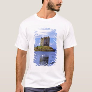 Scotland, Highland, Wester Ross, Loch Linnhe. A T-Shirt