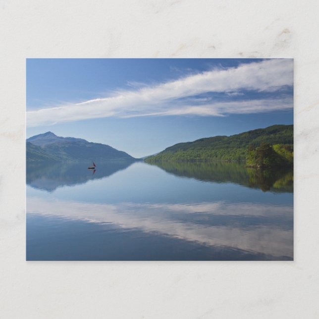 Scotland - Lonely boat on Loch Lomond postcard (Front)