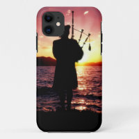 Scotland, Scottish bag pipper pipes sunset