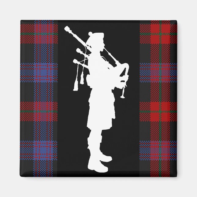 Scottish Bagpiper Magnet (Front)