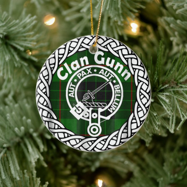 Scottish Clan Gunn Tartan and Crest Ceramic Ornament (Tree)