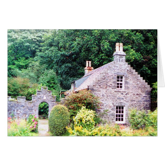 Scottish Cottage (Front Horizontal)