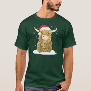 Scottish Highland Cow In The Christmas Snow T-Shirt