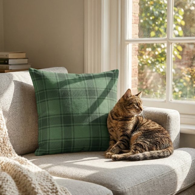 Scottish Tartan: Classic Hunter Green Plaid Cushion (Creator Uploaded)