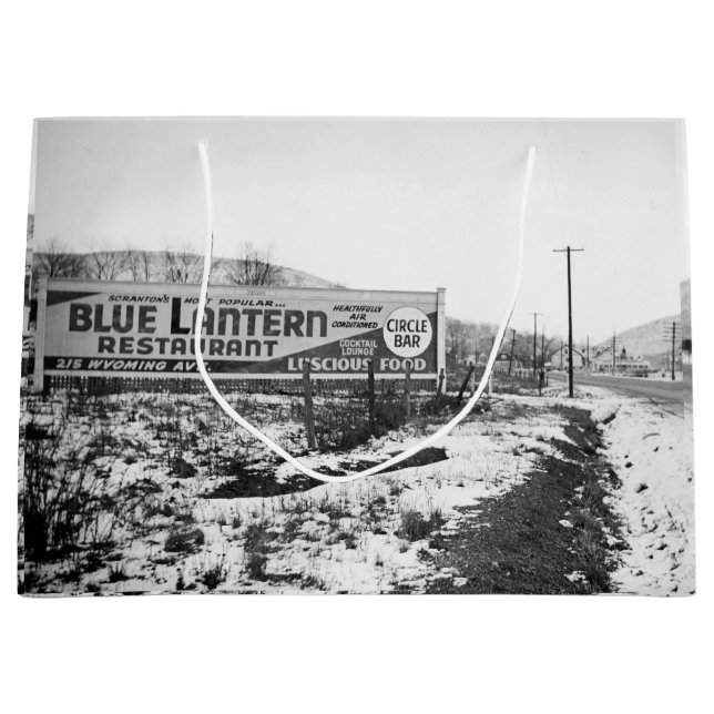 SCRANTON PENNSYLVANIA BLUE LANTERN RESTAURANT LARGE GIFT BAG (Front)