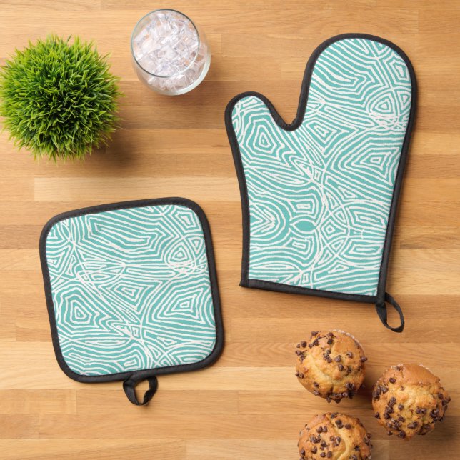 Scribbleprint Oven Mitt & Pot Holder Set (Top Down)