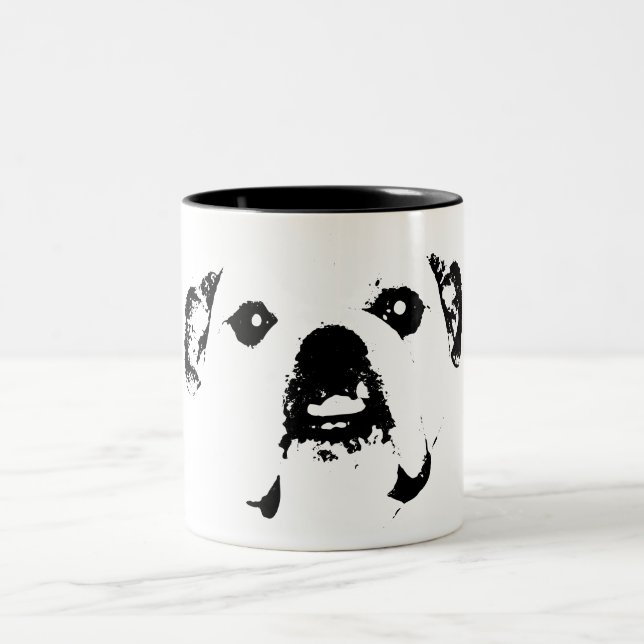 Sculpted bulldog front view Two-Tone coffee mug (Center)