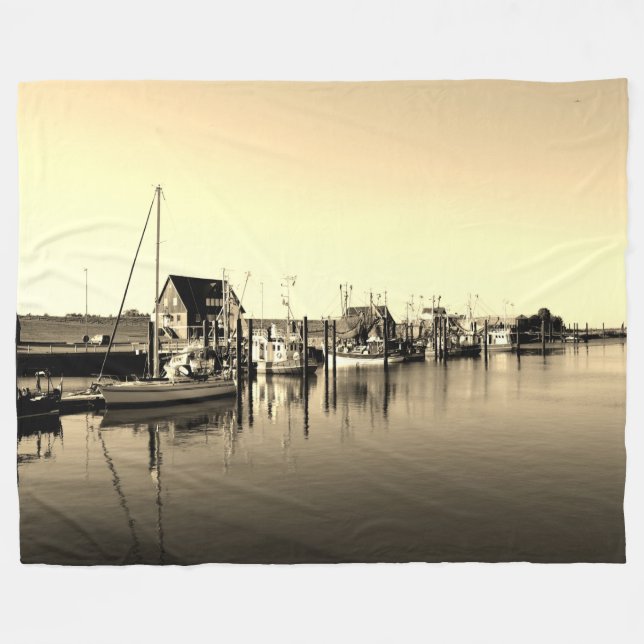 SEA COAST FLEECE BLANKET (Front (Horizontal))
