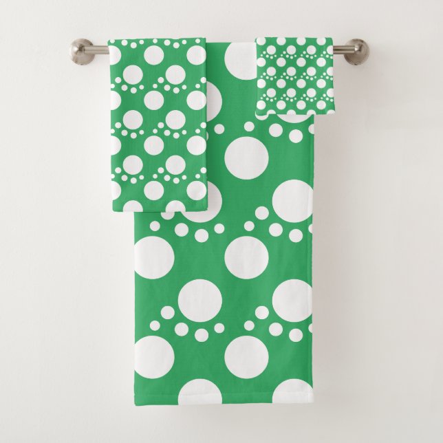 Sea Green : Modern Dots in White Bath Towel Set (Insitu)