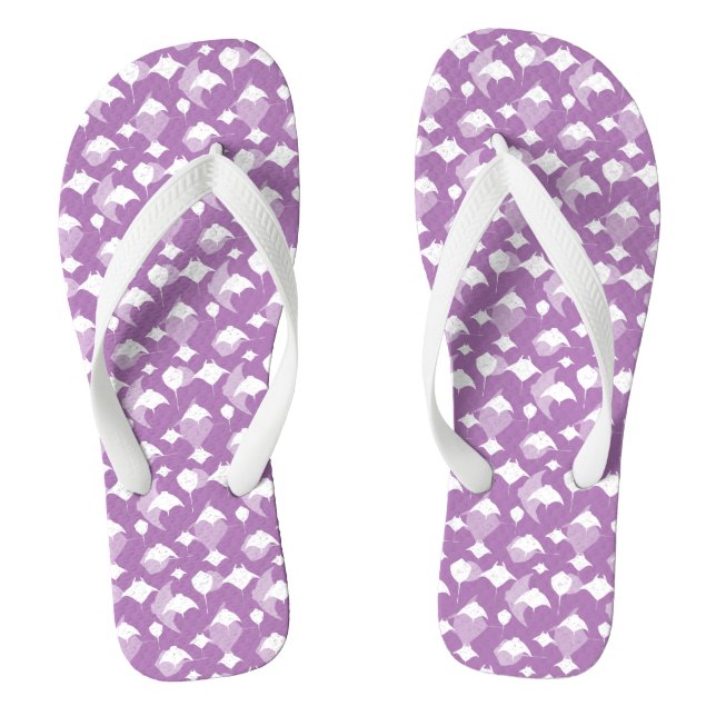 Sea of Cortez Flying Rays Lavender White Patterned Thongs (Footbed)