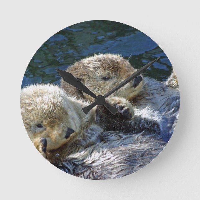 Sea-otters Round Clock (Front)