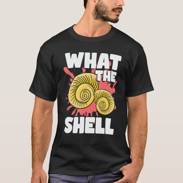 sea shell hunter and Conch Collector seashell hunt T-Shirt (Front)