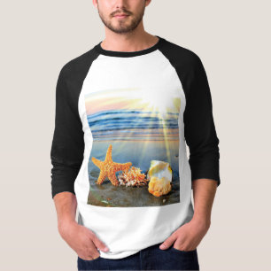 Sea shells and starfish on beach T-Shirt