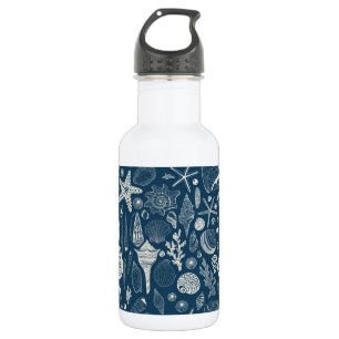Sea shells on dark blue 532 ml water bottle