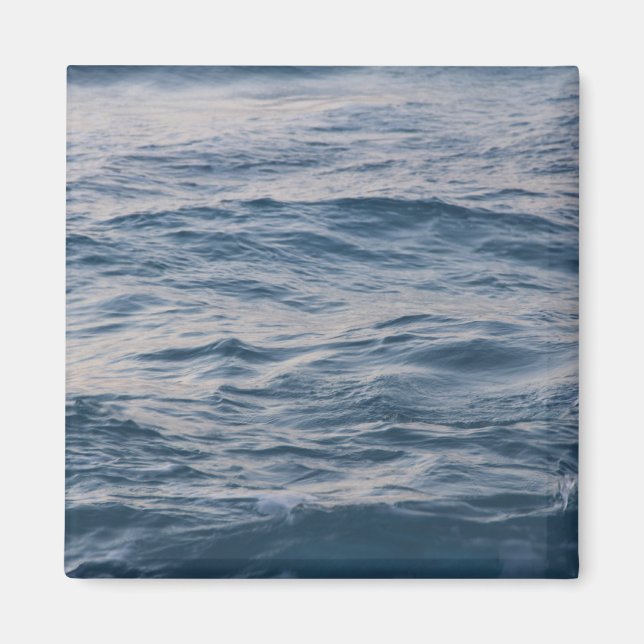 Sea water closeup magnet (Front)