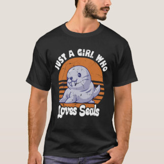 Seals Just a Girl Who Loves Seals  T-Shirt