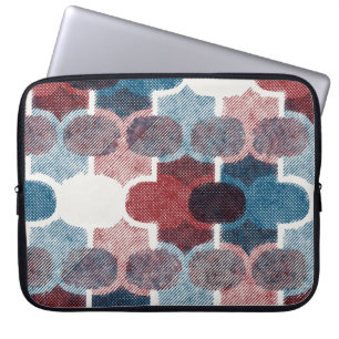 Seamless abstract geometric pattern in flat red bl laptop sleeve
