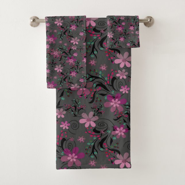 Seamless abstract retro violet flowers grey backgr bath towel set (Insitu)