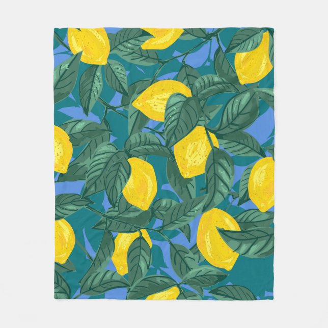 Seamless background with lemons and leaves fleece blanket (Front)