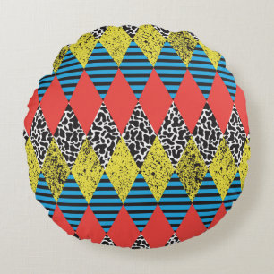 Seamless background with rhombus round cushion