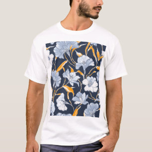 Seamless beautiful floral vintage pattern. T-Shirt