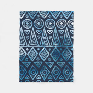 Seamless classic blue ethnic pattern fleece blanket
