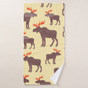 Seamless elk pattern. Vintage watercolor moose sil Bath Towel