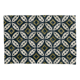 Seamless geometric flowers: colourful pattern. pillowcase