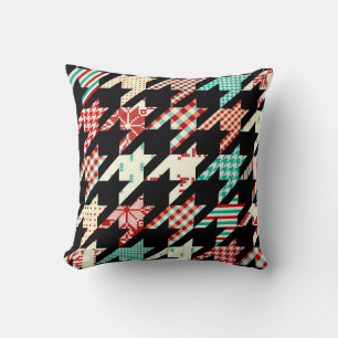 Seamless geometric pattern. Classic Hounds-tooth p Cushion